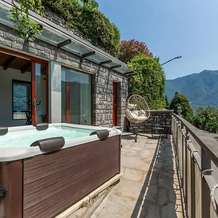 Front Casa Giulia! Hot Tub, Garden, Gym, Ac, Pk!