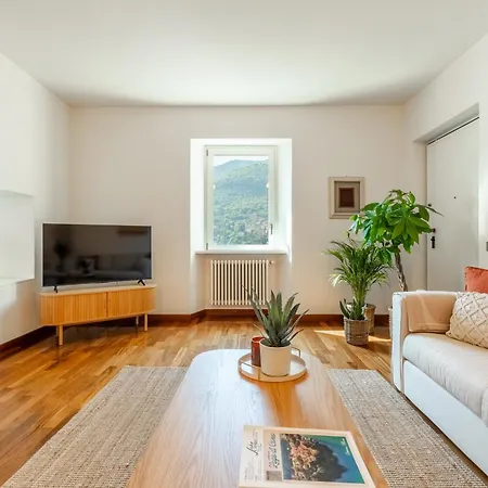 Front Casa Giulia! Hot Tub, Garden, Gym, Ac, Pk! Dom wakacyjny *
