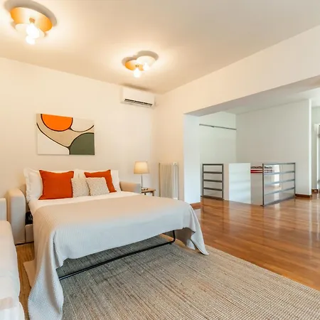 Front Casa Giulia! Hot Tub, Garden, Gym, Ac, Pk! Dom wakacyjny *