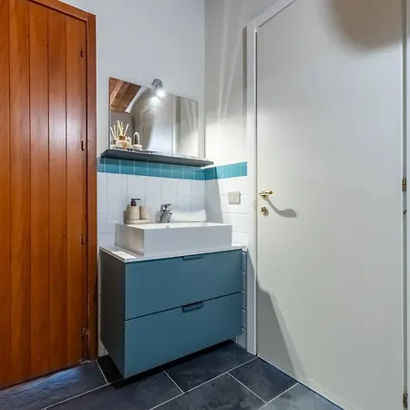 Front Casa Giulia! Hot Tub, Garden, Gym, Ac, Pk! Dom wakacyjny Carate Urio